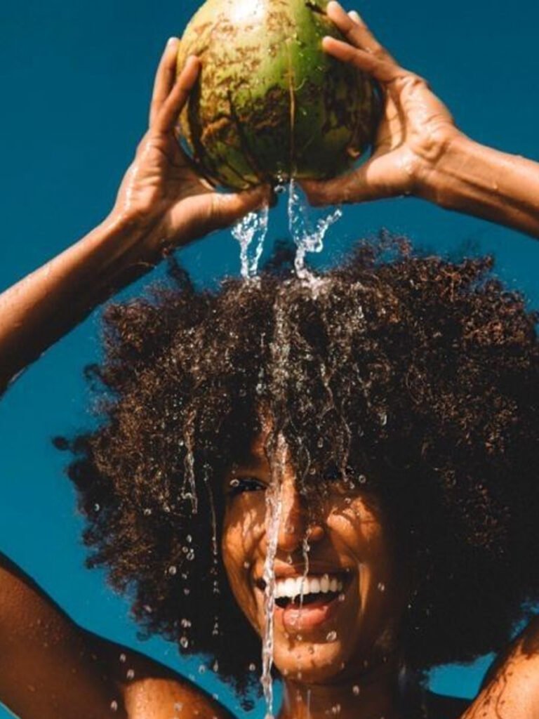 How to Keep Curly and Textured Hair Hydrated